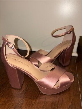 Who What Wear Rose Pink Satin Block Heel Sandals